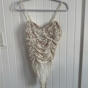 Elegant Lace Bodysuit - Cream